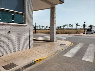 Garaje en venta en Rafelbuñol/Rafelbunyol