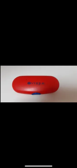 Custodia occhiali VOGUE rossa