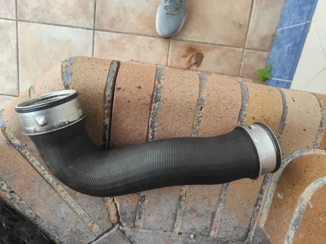 Tubo Intercooler VW 1K0 145 834 L