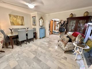 Piso en venta en Nueva Andalucía centro en Marbella