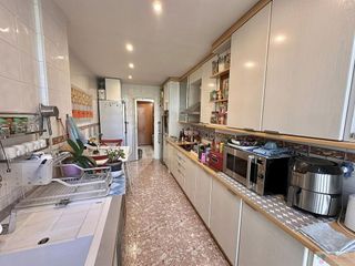 Piso en venta en Nueva Andalucía centro en Marbella