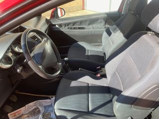 Peugeot 207 2007 GASOLINA 1.4 i DISTINTIVO "C "