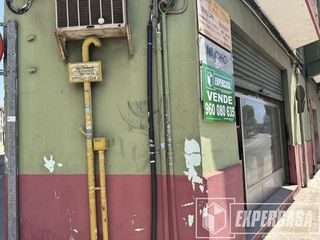 Local comercial en venta en Centro Ciudad en Manises