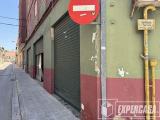 Local comercial en venta en Centro Ciudad en Manises