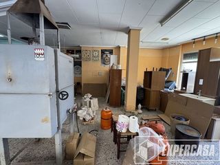 Local comercial en venta en Centro Ciudad en Manises