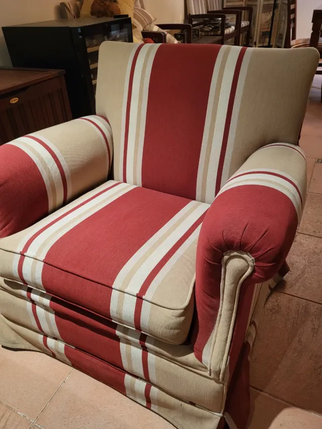 Juego /sofás/ tela a rayas /3 plazas y 2 sillones