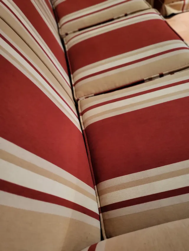 Juego /sofás/ tela a rayas /3 plazas y 2 sillones