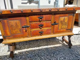 Aparador Vintage Cuero y Madera