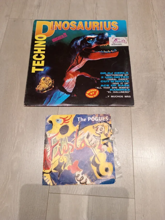 The Pogues - Fiesta + Technodinosaurius