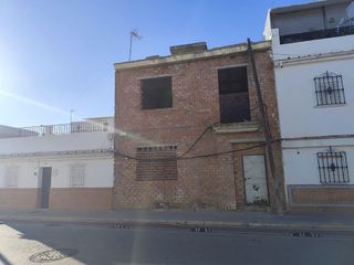 Chalet en venta en Utrera