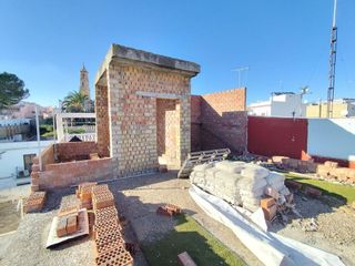 Chalet en venta en Utrera