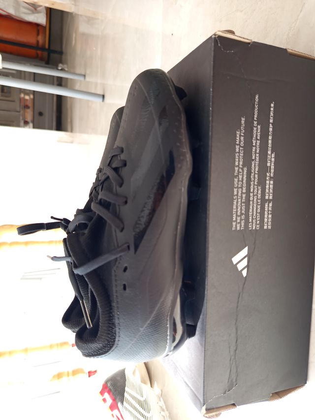 Botas de fútbol niño Adidas T36