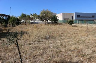 Terreno en venta en Lucena