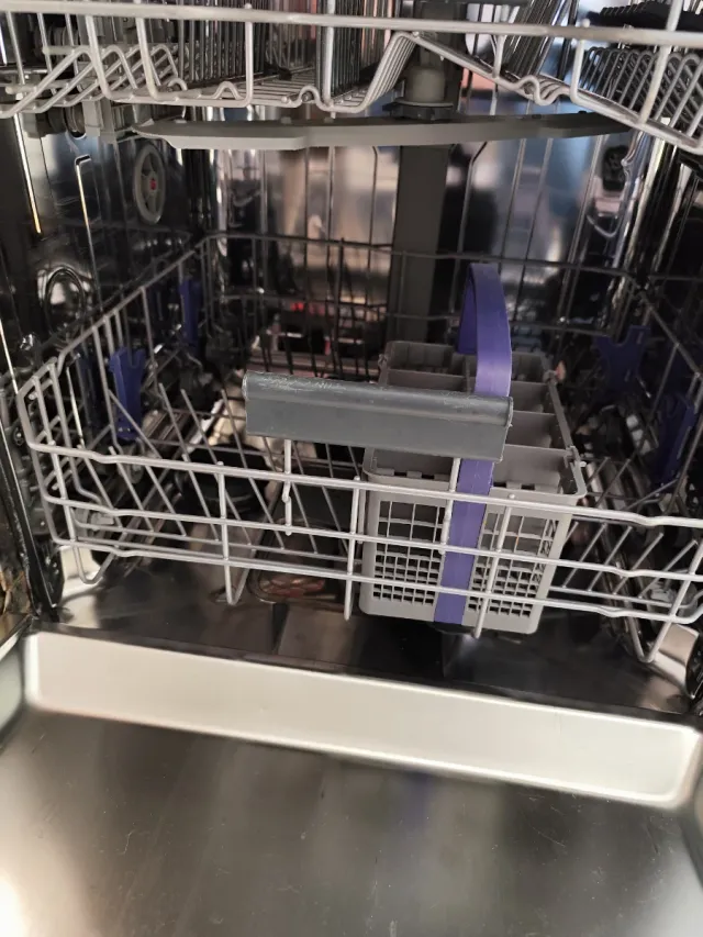 Lavavajillas Beko Usado