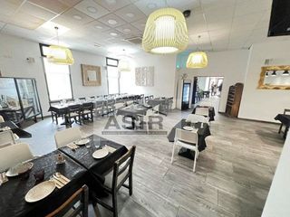 Local comercial en venta en Carcaixent