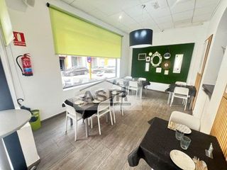 Local comercial en venta en Carcaixent