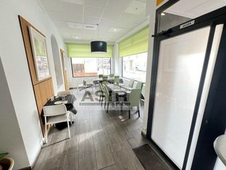 Local comercial en venta en Carcaixent
