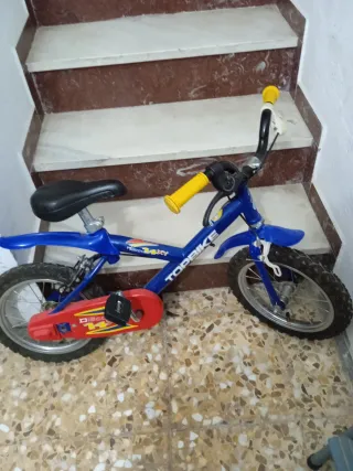 Bicicleta infantil azul