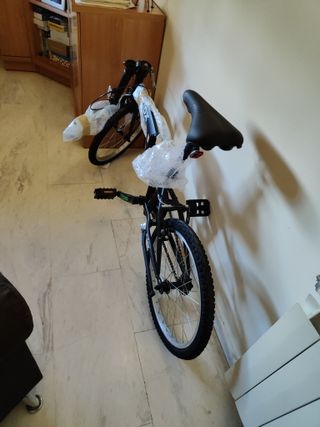 Bicicleta pieghevole NILOX.A da estrenare. Vendita in persona.