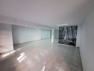 Local comercial en alquiler en Almansa