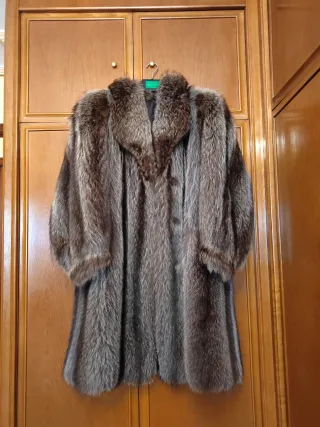 Abrigo de piel sintética edición limitada