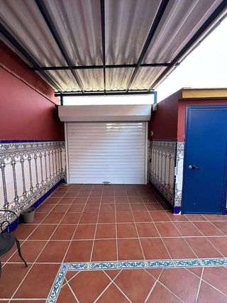 Casa adosada en venta en Zona Avda. Juan de Diego - Parque Municipal  en Bormujos