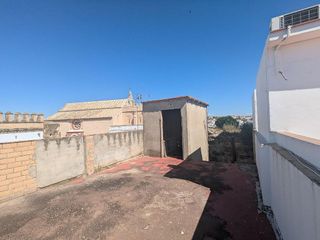 Casa en venta en Sanlúcar la Mayor