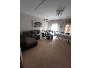 Piso en venta en Lucena