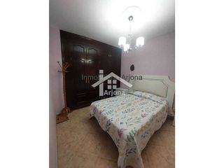 Piso en venta en Lucena