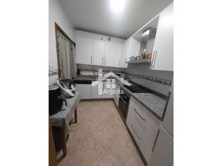 Piso en venta en Lucena
