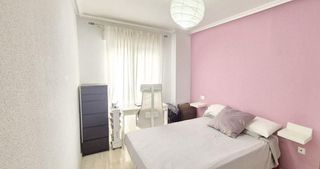 Piso en venta en El Raval - Portes Encarnades en Elche