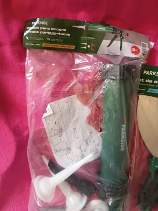 Lote Pistola Silicona y Set Espátulas