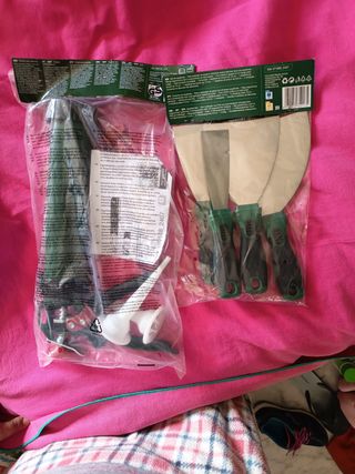 Lote Pistola Silicona y Set Espátulas