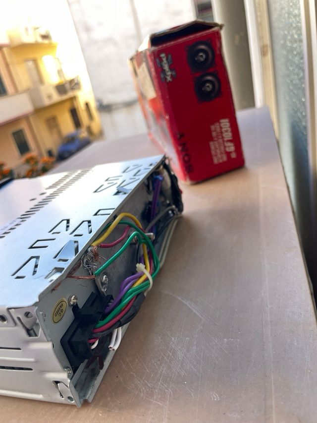 Autoradio Clarion con Casse Sony per Auto