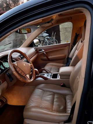 Porsche Cayenne turbo