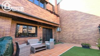 Casa adosada en venta en Urb. Belvalle en Meco