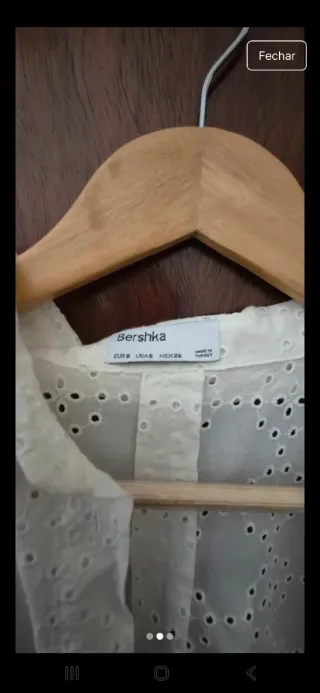 Camisa cropped Bershka branca