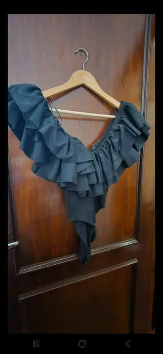 Body Zara com folhos