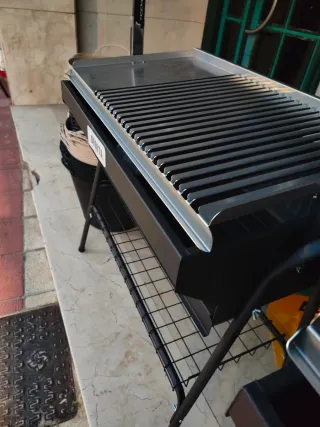 Barbecue in acciaio inox 80x50 cm a carbone o legna da ardere