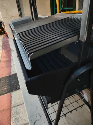 Barbecue in acciaio inox 80x50 cm a carbone o legna da ardere