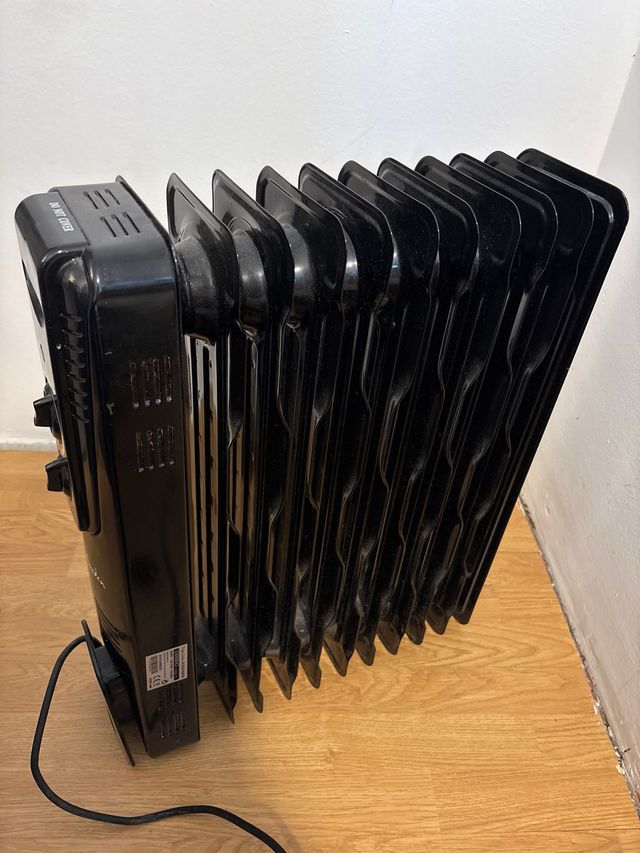 Radiador Eléctrico Taylor Swoden Negro