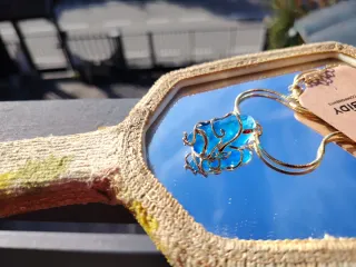 Collana con ciondolo vetro di mare blu