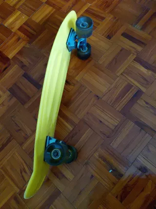 Pennyboard Amarillo