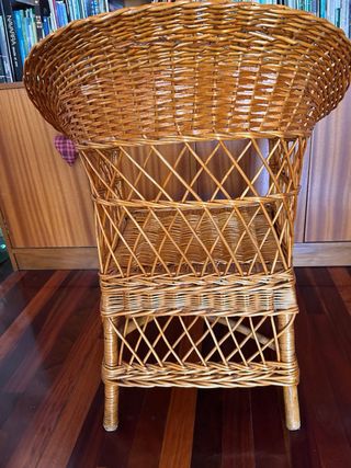 Sillón de mimbre