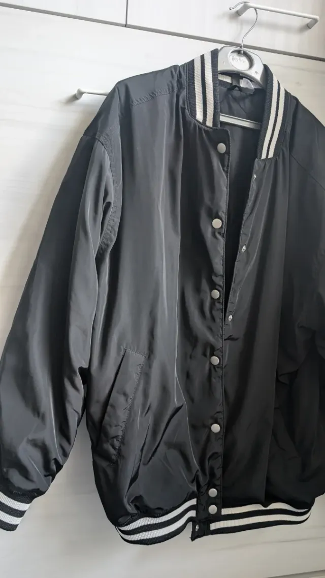 Chaqueta Beisbolera Negra oversized