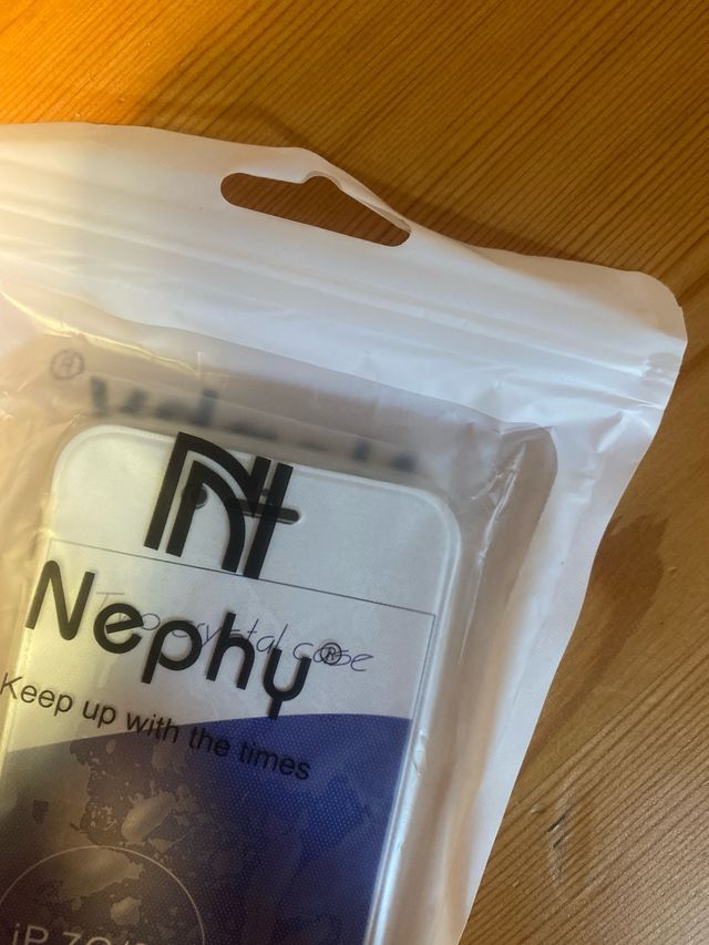 Funda Nephy iPhone 7/8 Transparente.