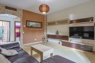 Chalet en venta en Brenes