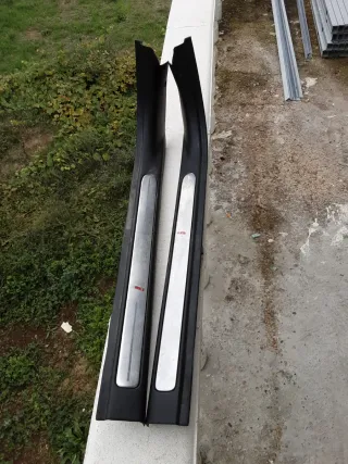 Reposapiés Laterales Alfa Romeo 159 TI