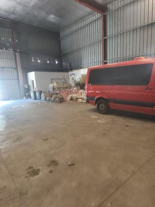 Nave industrial en venta en Valencina de la Concepción