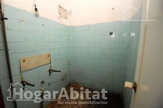 Local comercial en venta en Benetússer